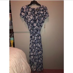 Brand New Floral Pattern Women's Dress